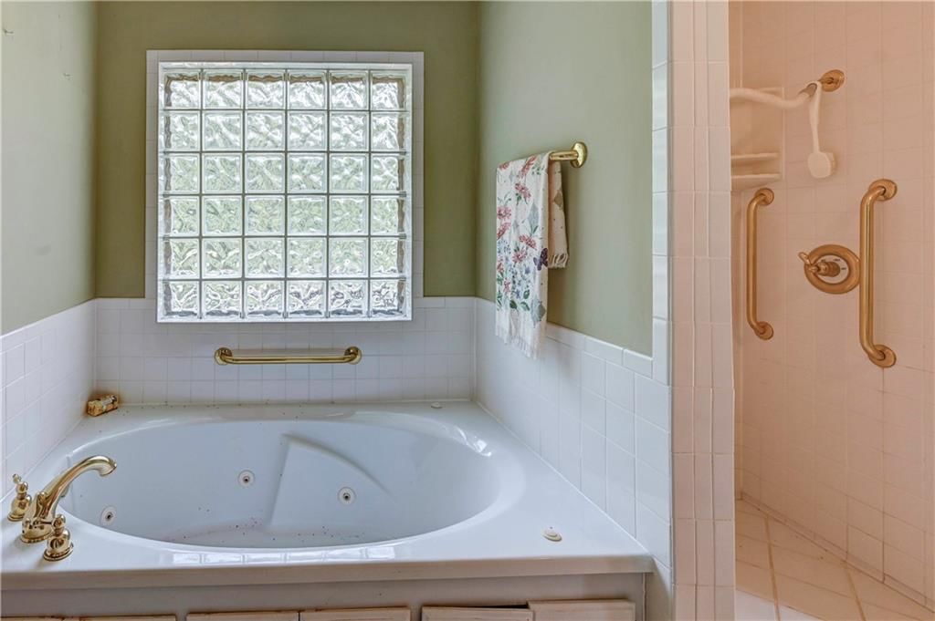 10632 SE 251st Street — photo 31