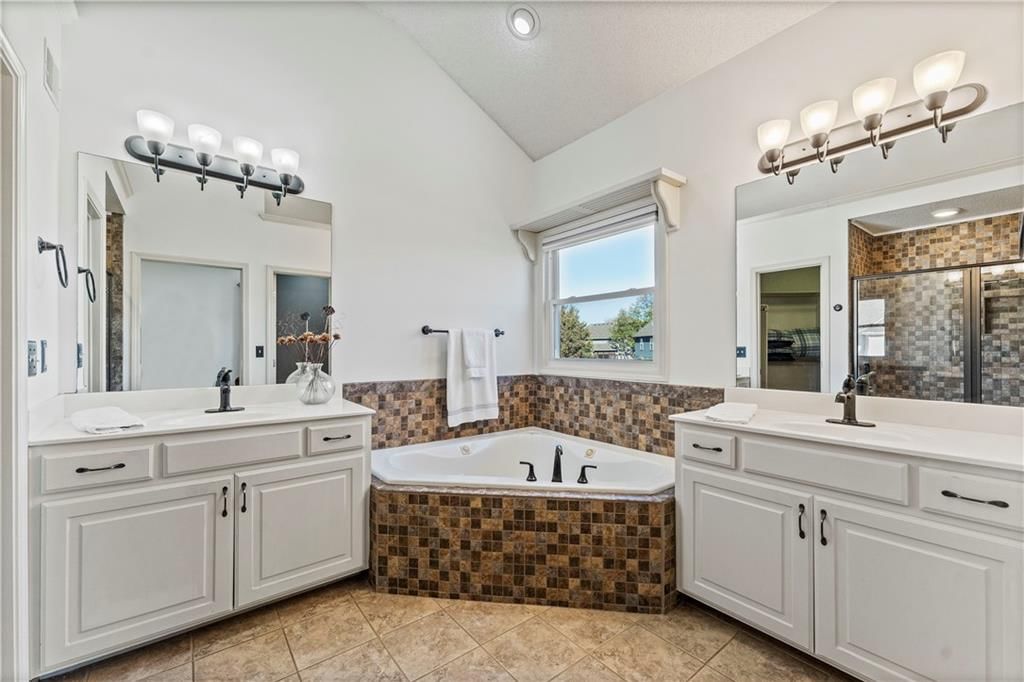 11677 S Marion Street — photo 14