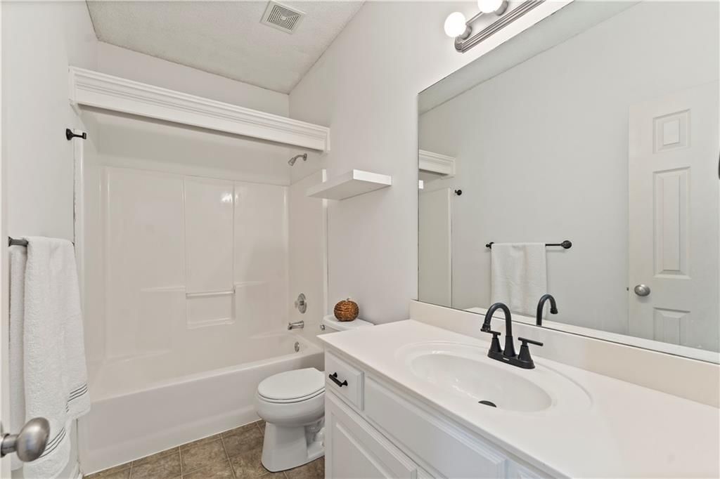 11677 S Marion Street — photo 26