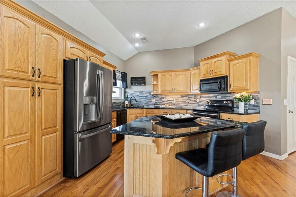 11677 S Marion Street — photo 8