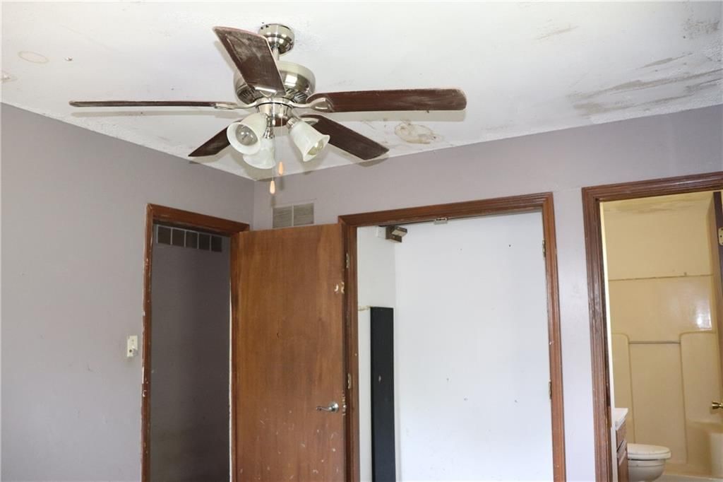 538 Forest Avenue — photo 17