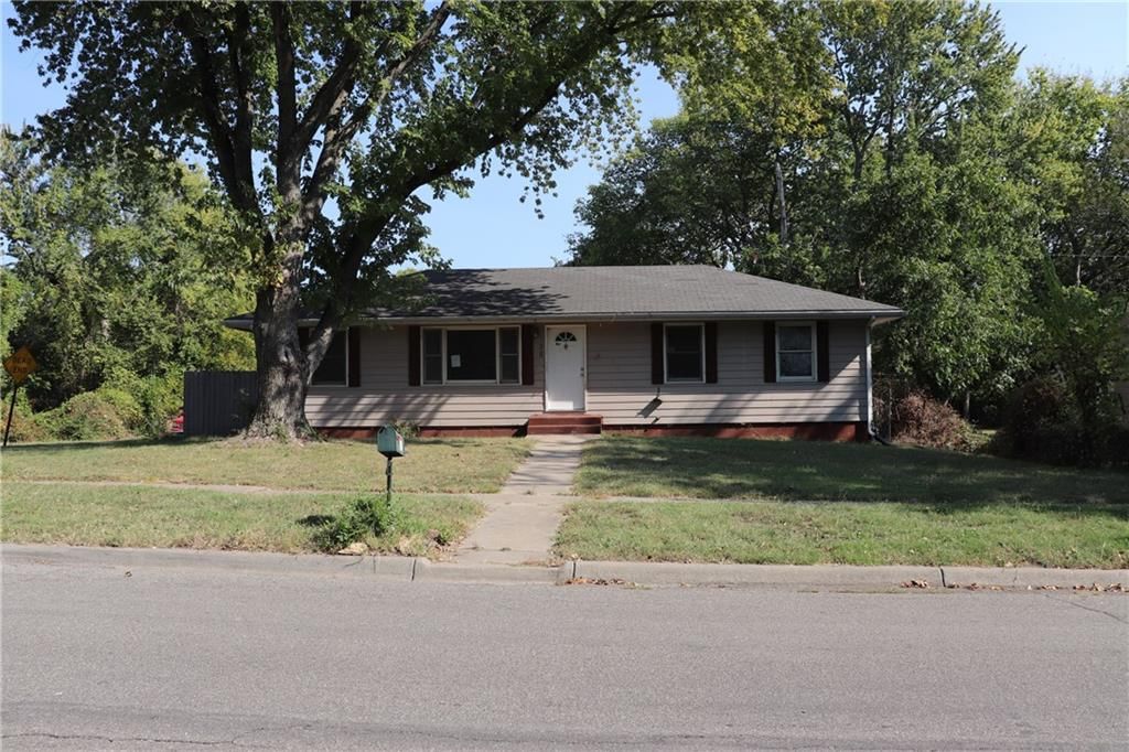 538 Forest Avenue — photo 26