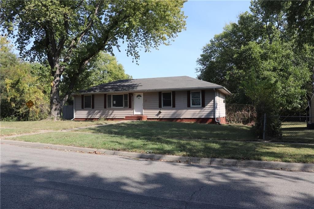 538 Forest Avenue — photo 27