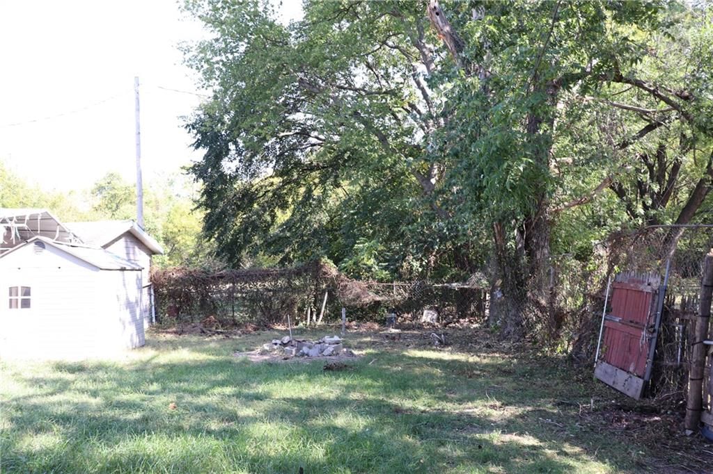 538 Forest Avenue — photo 42