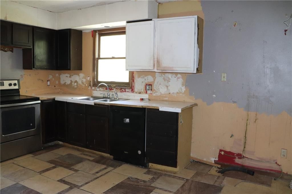 538 Forest Avenue — photo 8