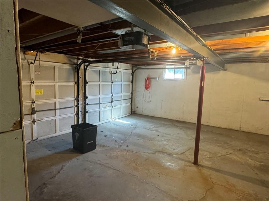 9014 Hunter Street — photo 18