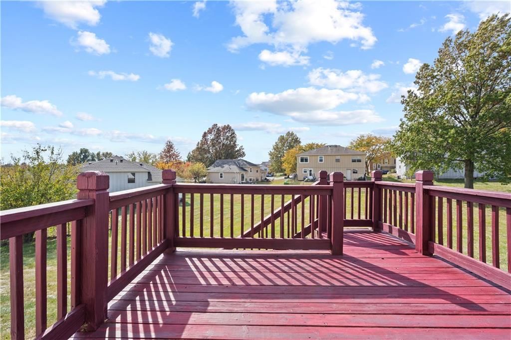 8710 N Chatham Avenue — photo 16