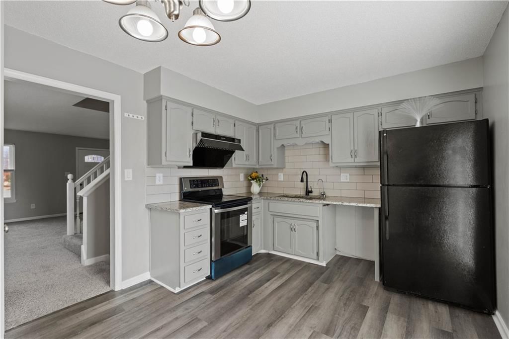 8710 N Chatham Avenue — photo 8
