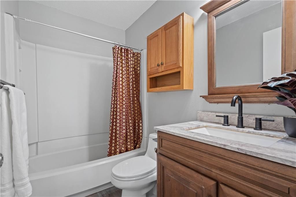 8710 N Chatham Avenue — photo 10