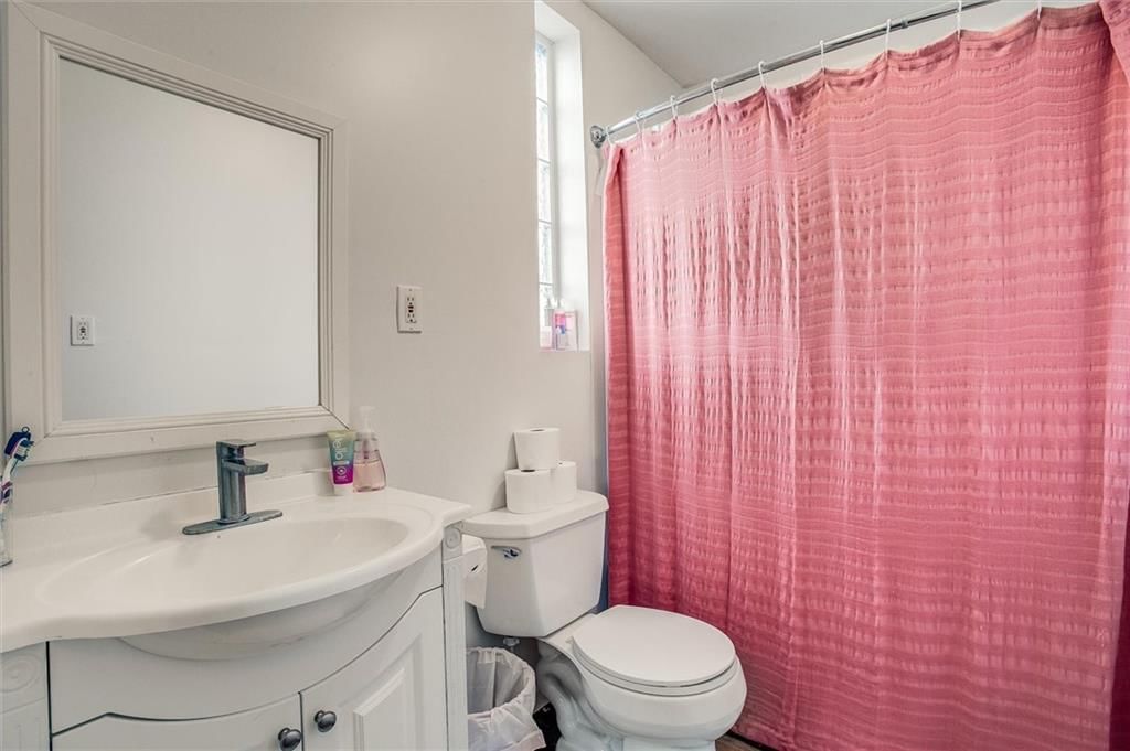 403 S Jackson Street — photo 14