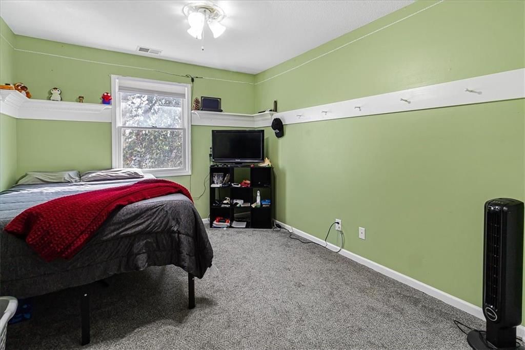 1304 Shamrock Court — photo 26