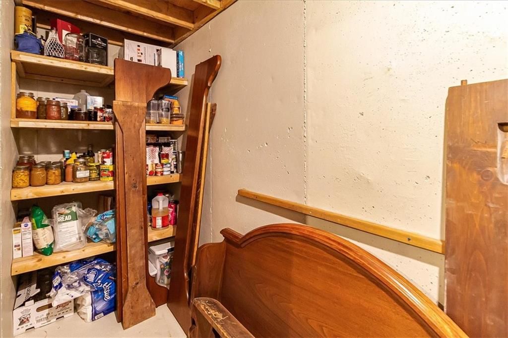 1304 Shamrock Court — photo 41