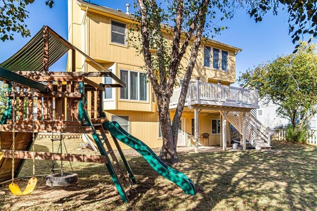 1304 Shamrock Court — photo 48