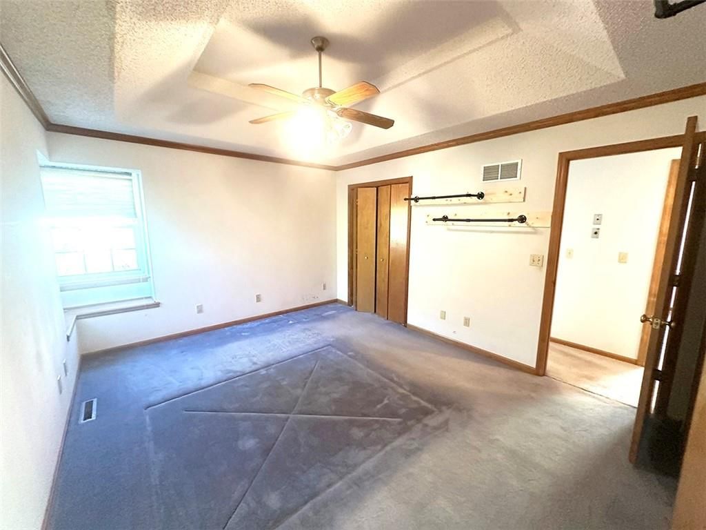 1329 Burgandy Lane — photo 13