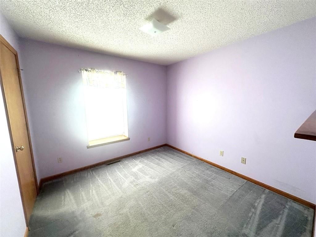 1329 Burgandy Lane — photo 14