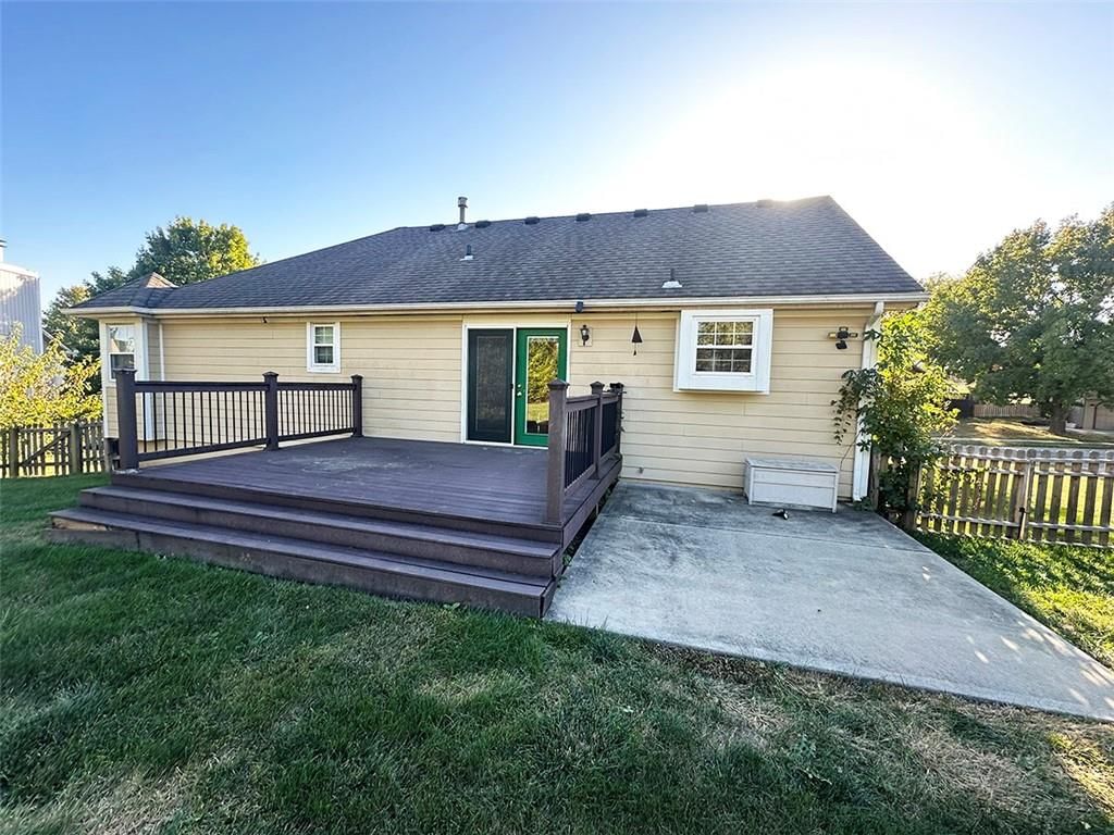 1329 Burgandy Lane — photo 41