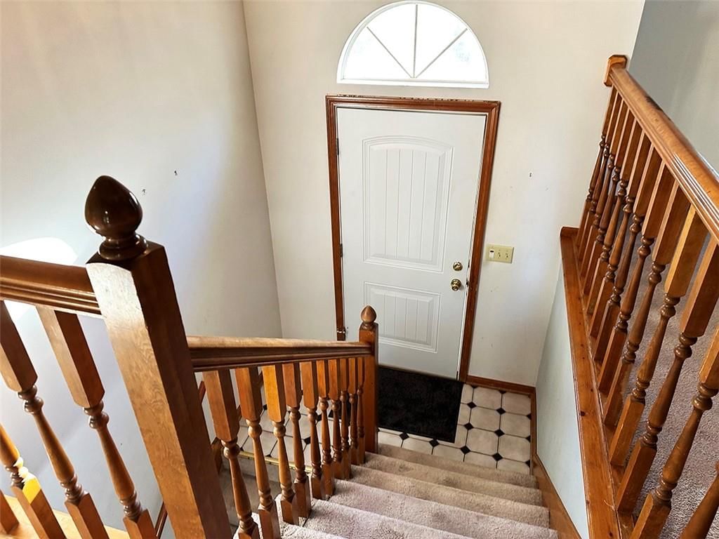 1329 Burgandy Lane — photo 42