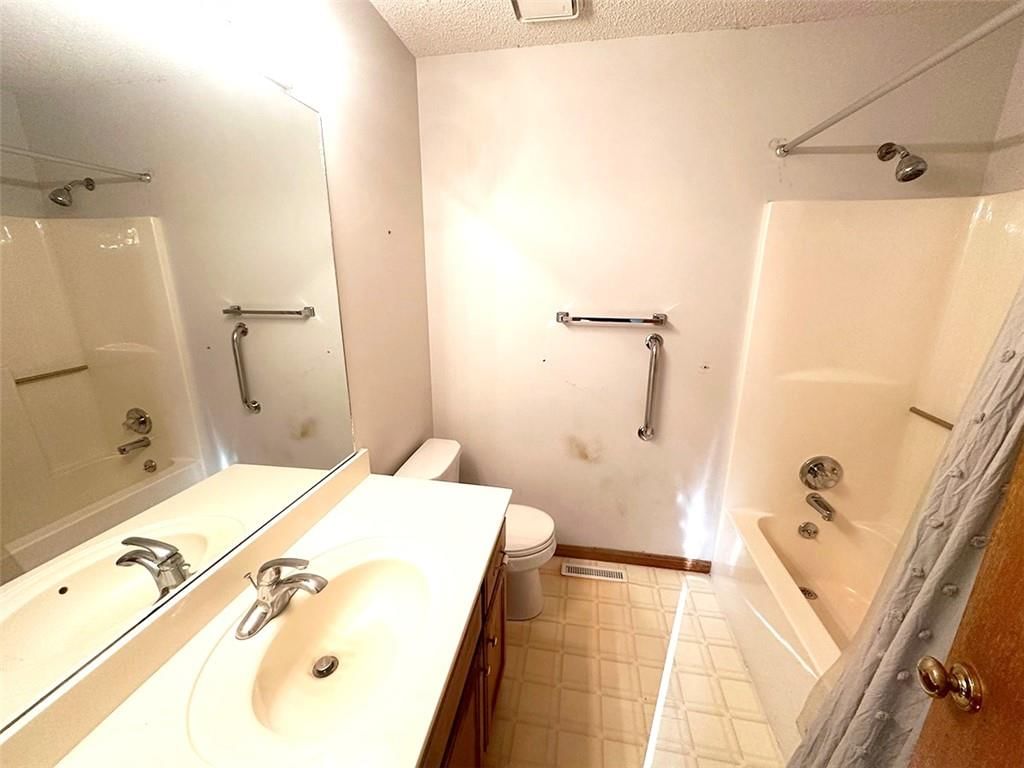 1329 Burgandy Lane — photo 60