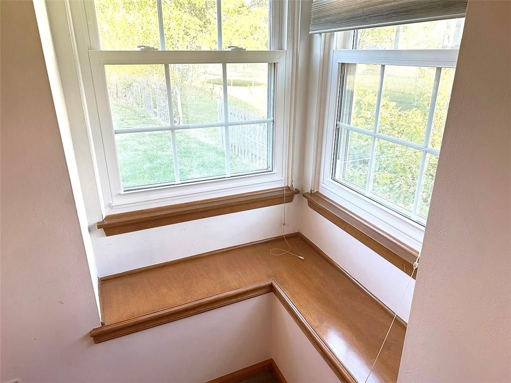 1329 Burgandy Lane — photo 10