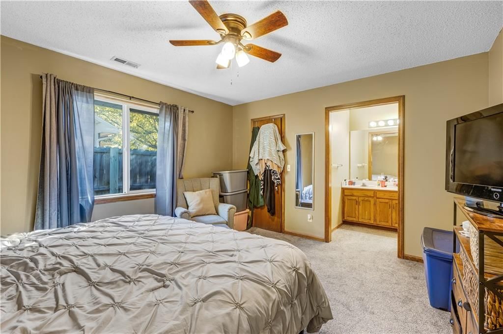1001 Coventry Drive — photo 16
