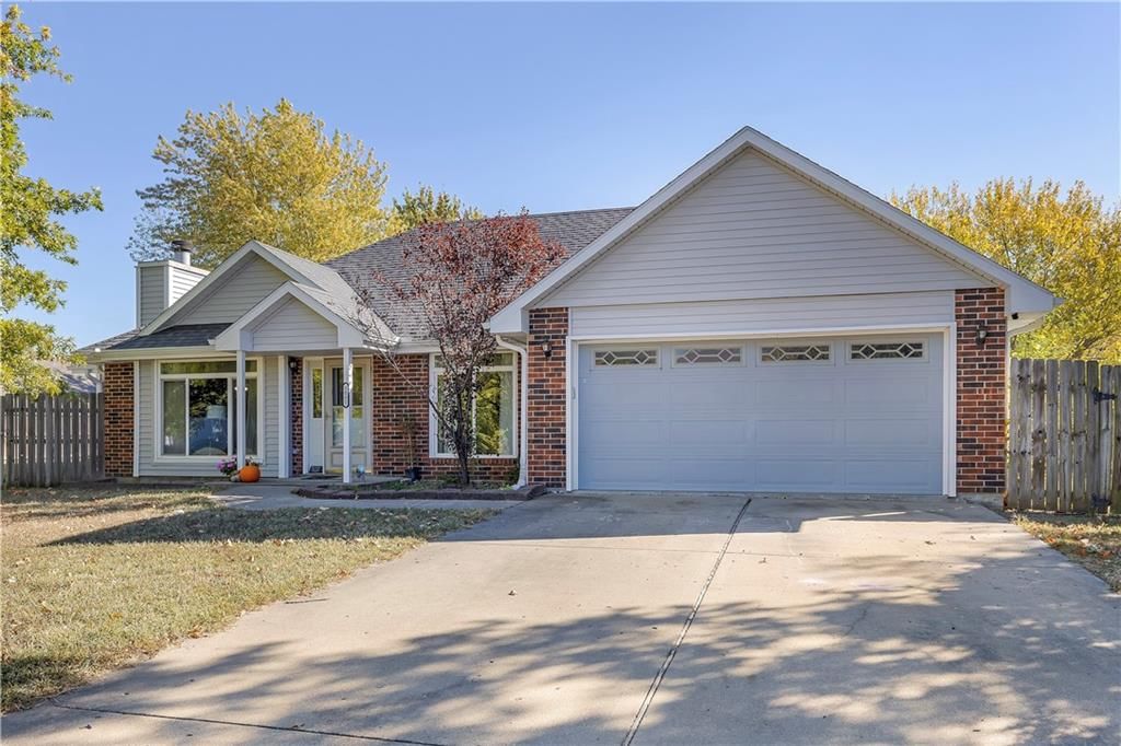 1001 Coventry Drive — photo 3