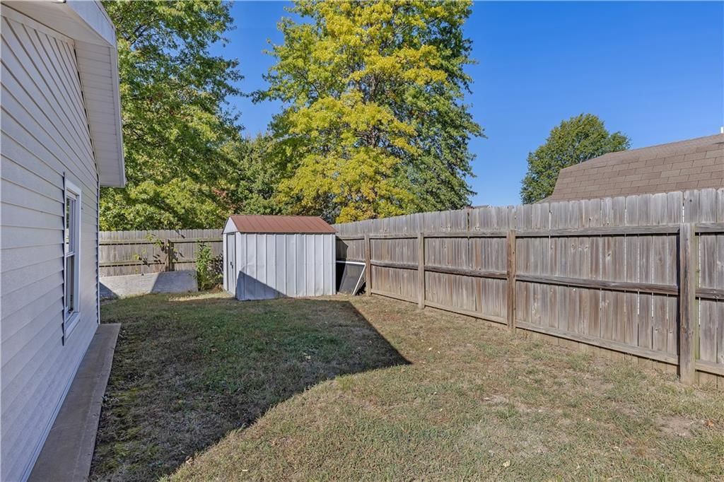 1001 Coventry Drive — photo 27