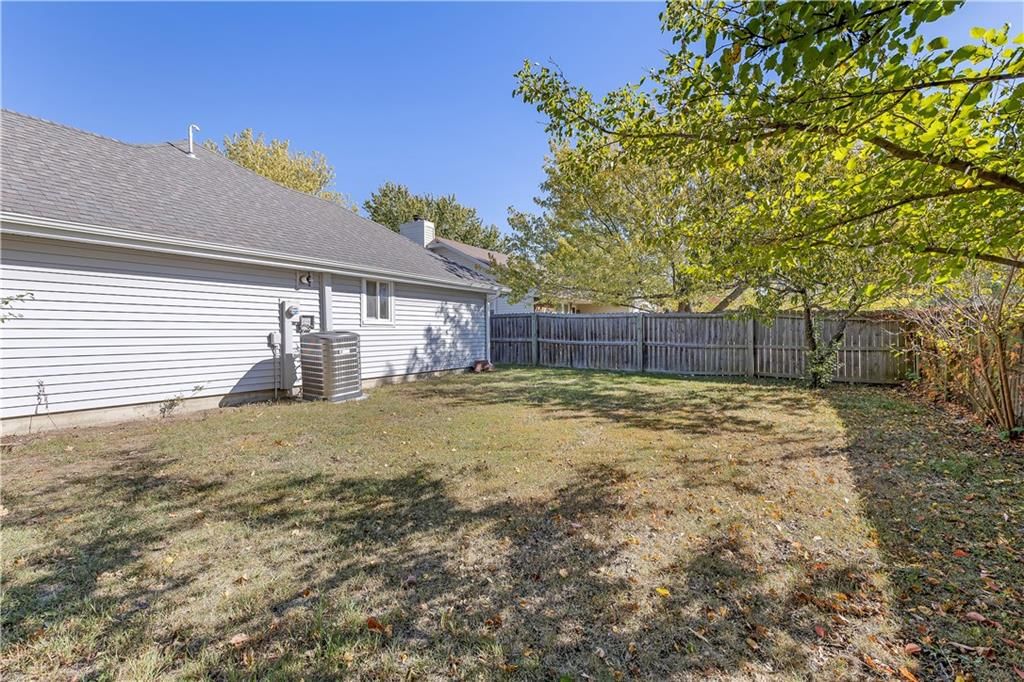 1001 Coventry Drive — photo 30