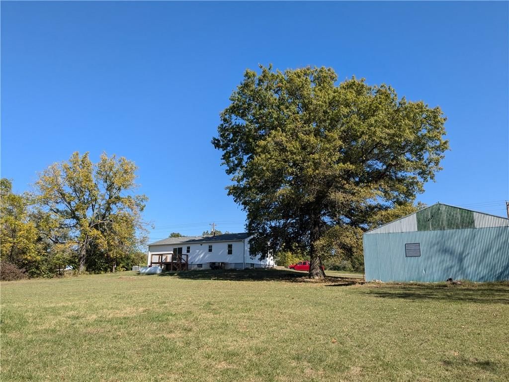 919 S STATE ROUTE J Highway — photo 14