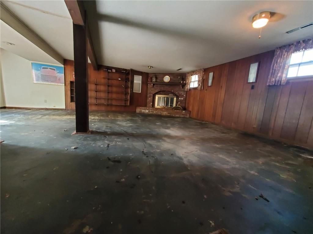 105 NW 61st Street — photo 11