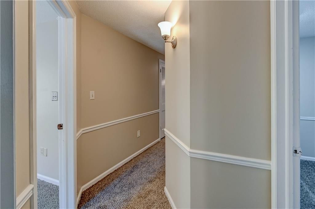 1649 E SUNVALE Drive — photo 50