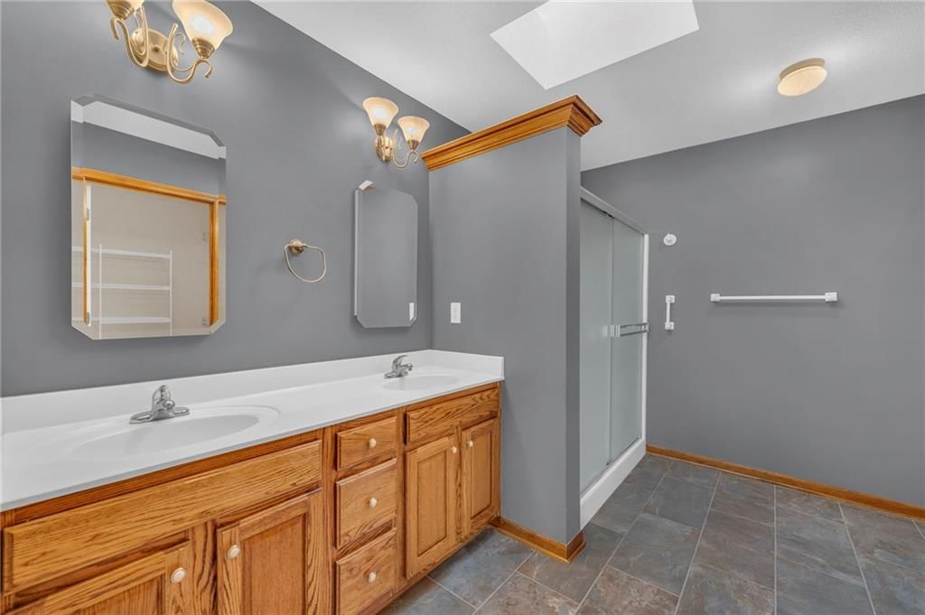7220 N Kensington Avenue — photo 20