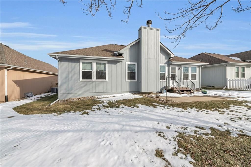 7220 N Kensington Avenue — photo 34
