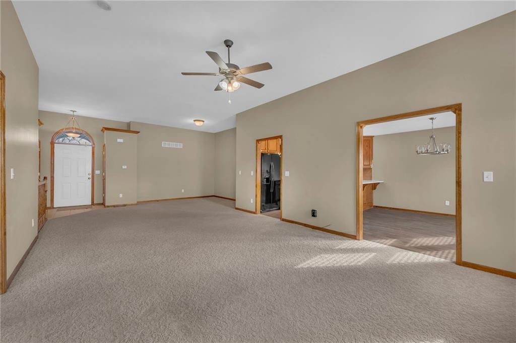 7220 N Kensington Avenue — photo 9