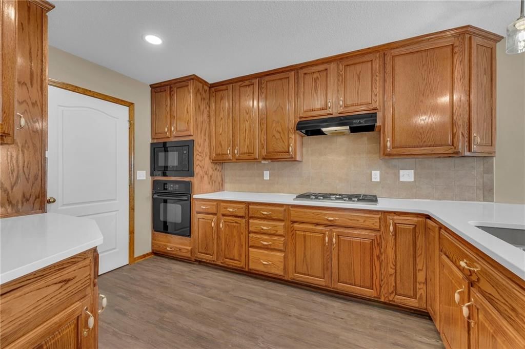 7220 N Kensington Avenue — photo 10