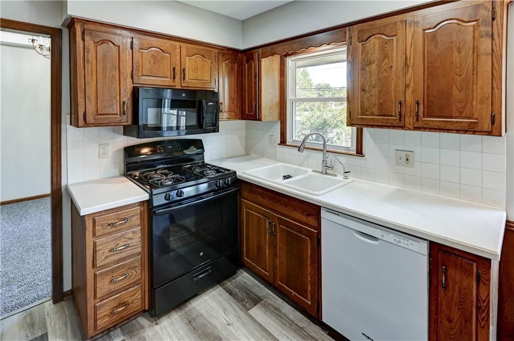 10403 Wedd Street — photo 17