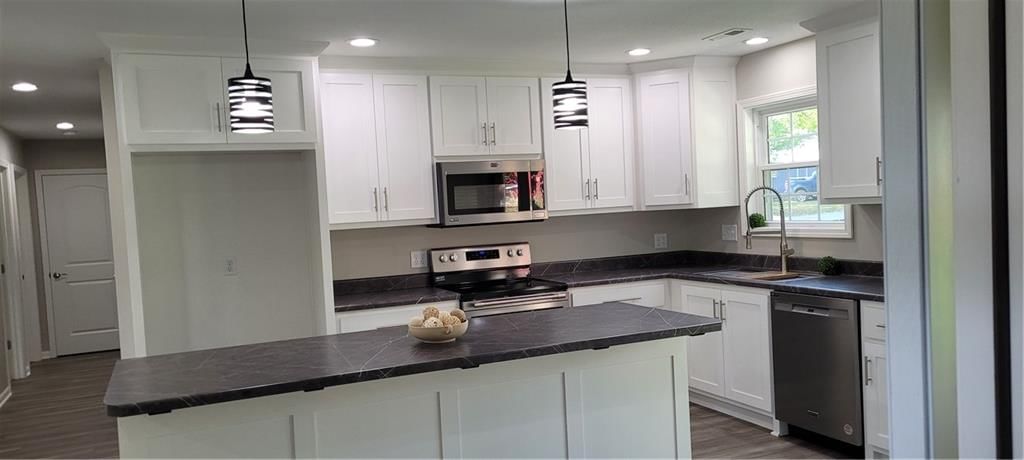 610 S Camden Street — photo 9