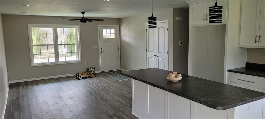 610 S Camden Street — photo 10