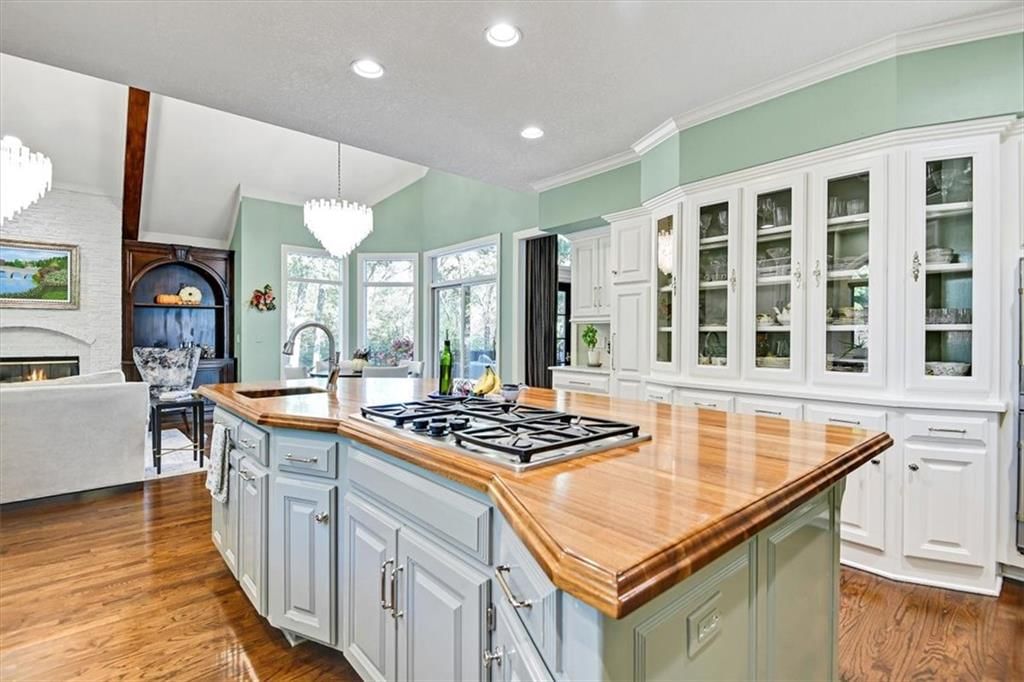 14001 Canterbury Street — photo 21