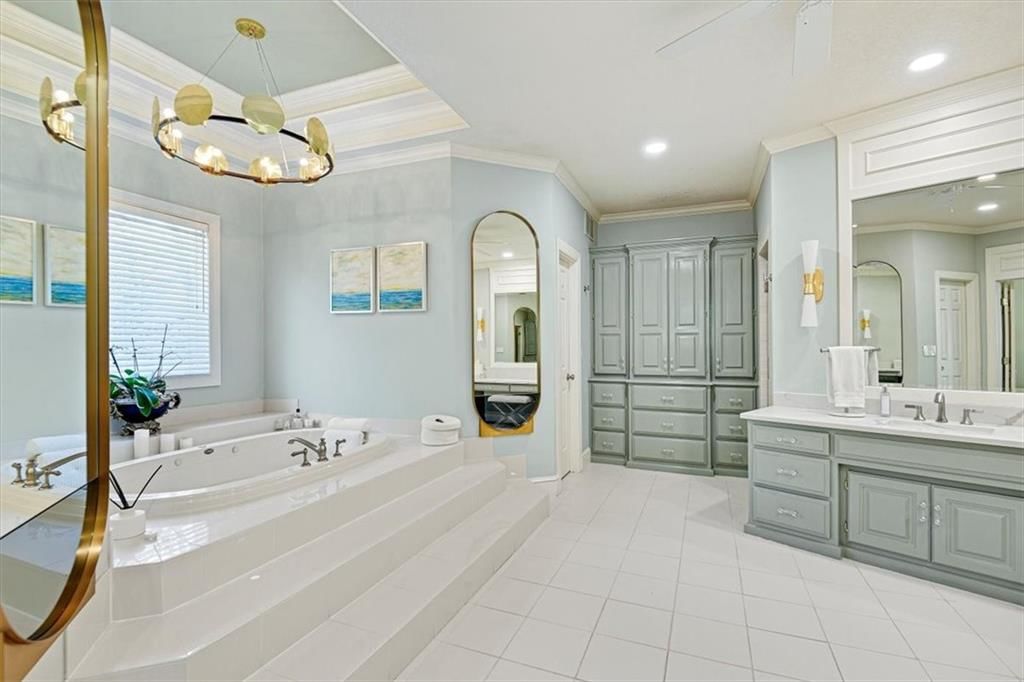 14001 Canterbury Street — photo 32