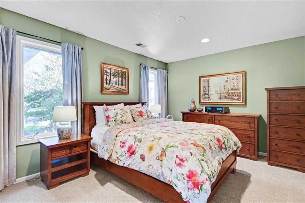 14001 Canterbury Street — photo 43