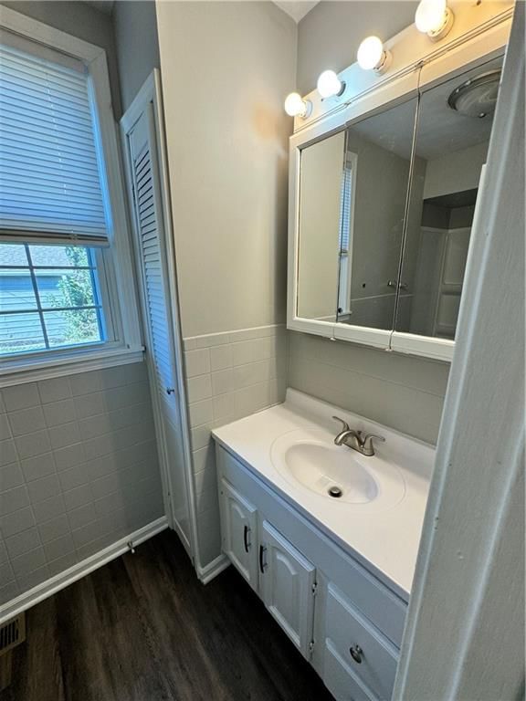 6424 Carnegie Street — photo 14