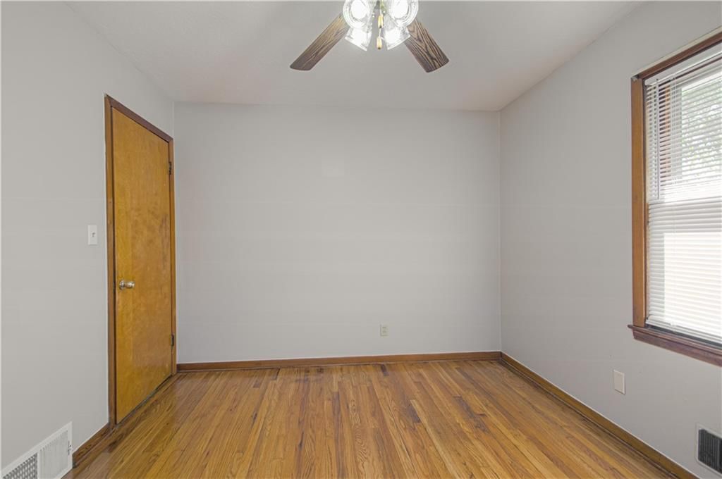 6405 E 16th Street — photo 11