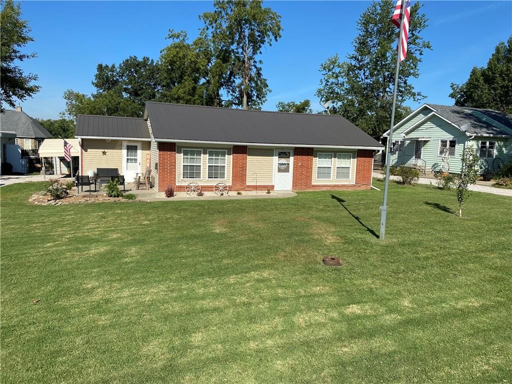 1207 N Main Street — photo 2