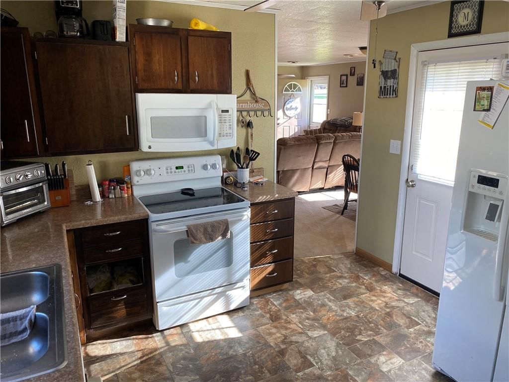 1207 N Main Street — photo 10