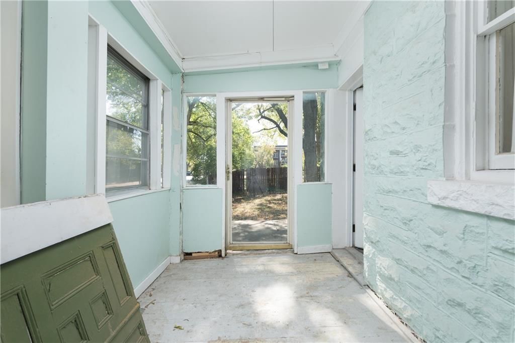 1827 Missouri Avenue — photo 34