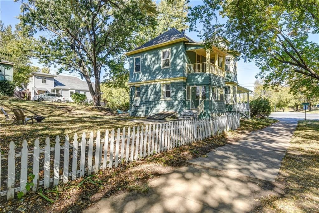 1827 Missouri Avenue — photo 7