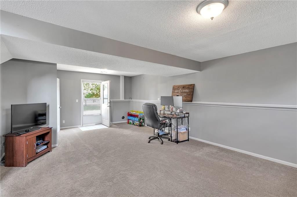 727 Corrington Drive — photo 20