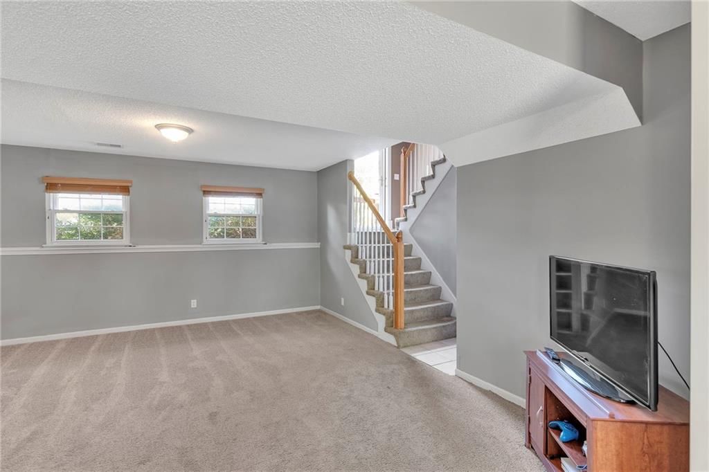 727 Corrington Drive — photo 21