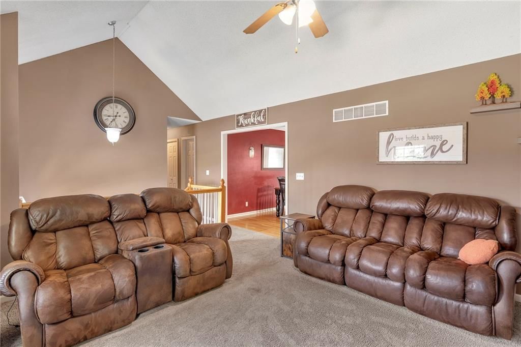 727 Corrington Drive — photo 7