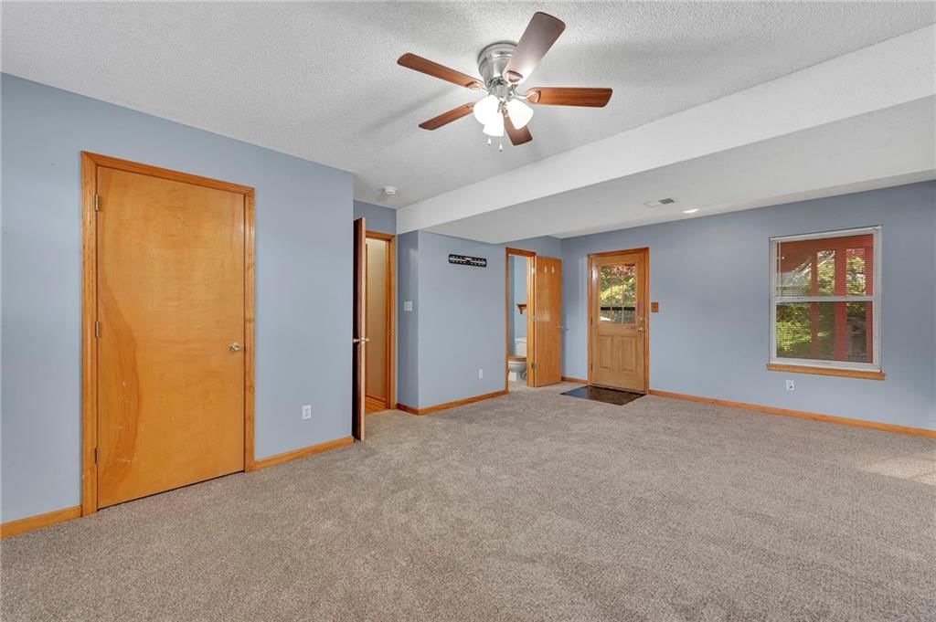 200 S Huntsman Boulevard — photo 16